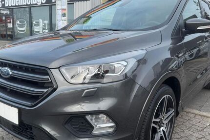 Ford Kuga 60.452 km 16.990 &euro; Nürnberg 90431