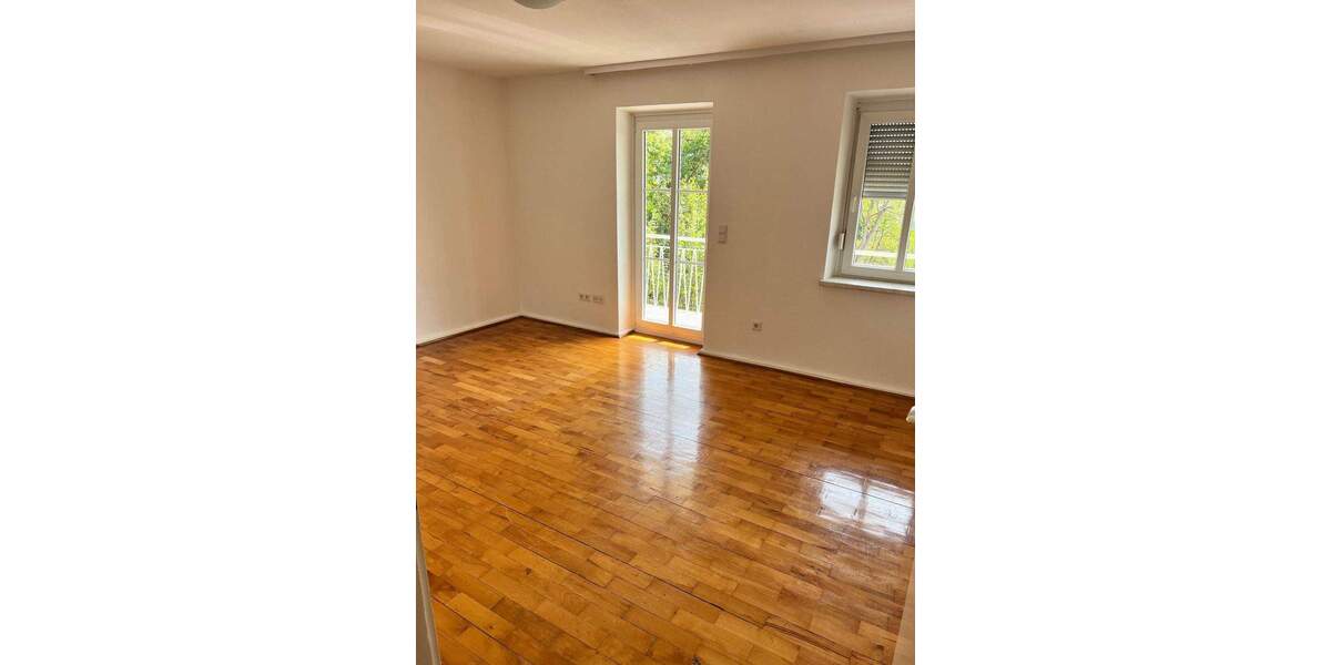 Einfamilienhaus Bad Kissingen - 6 Zimmer, 150 m&sup2;, 650.000&euro; | Angebot:26768437