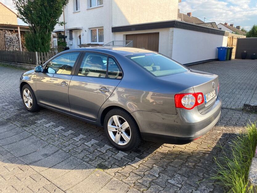VW Jetta 195.000 km 3.800 € Neuwied 56567