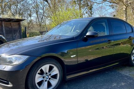 BMW 320 308.570 km 3.100 &euro; Weinbach 35796