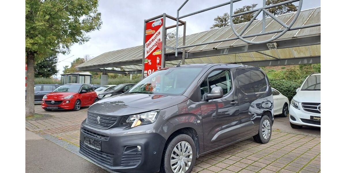 Peugeot Partner 86.000 km 13.450 &euro; Esslingen 73730