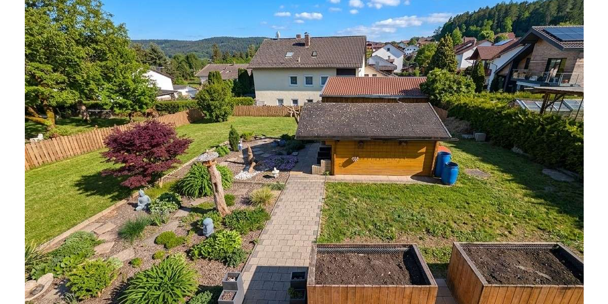 Einfamilienhaus Blaibach - 5 Zimmer, 145 m&sup2;, 320.000&euro; | Angebot:26869933
