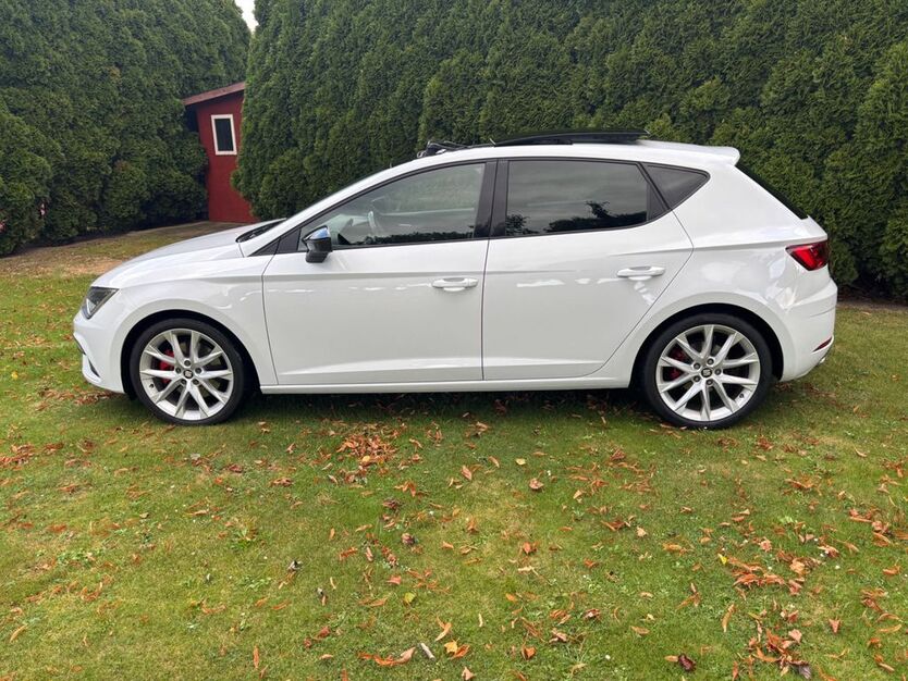 Seat Leon 103.000 km 17.999 € Diepholz 49356