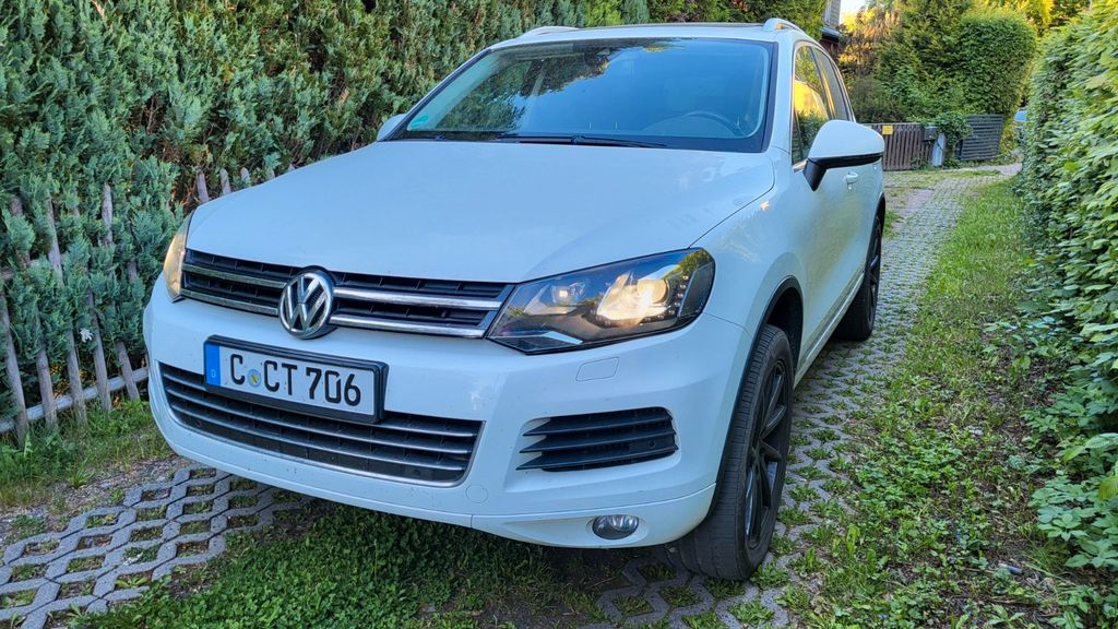 VW Touareg 241.000 km 12.000 &euro; Mittweida 09648
