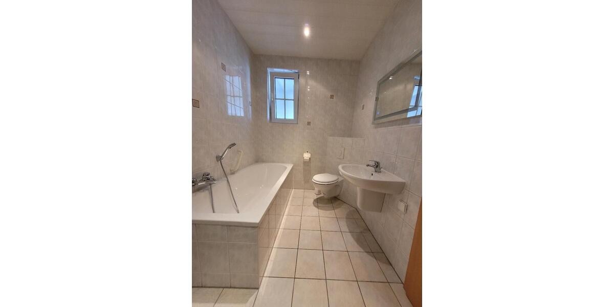 Mehrfamilienhaus, Wohnhaus Beetzendorf - 13 Zimmer, 360 m&sup2;, 265.000&euro; | Angebot:25308938