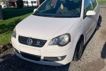 VW Polo 230.490 km 999 &euro; Sontra 36205