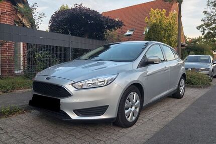 Ford Focus 98.212 km 5.850 &euro; Münster 48145
