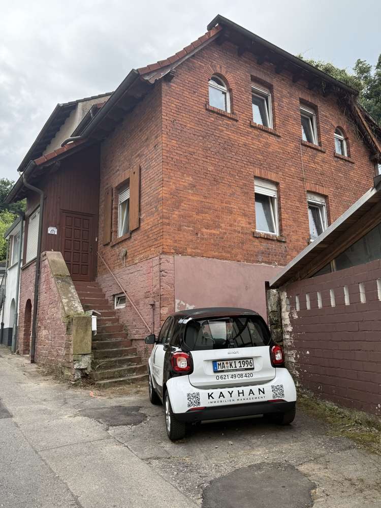 Haus zum Kaufen in Weinheim 259.000 € 130 m²