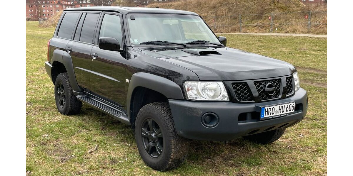 Nissan Patrol 196.000 km 17.900 &euro; Rostock 18059