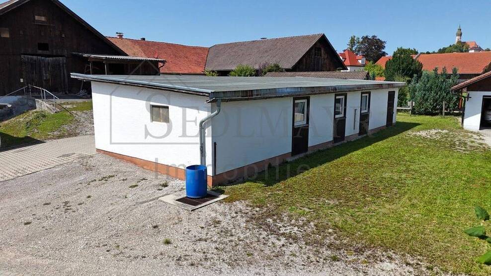 VERKAUF: Baugrundstück für 3 Wohneinheiten auf 2 Baukörper-genehmigter Bauvorbescheid!