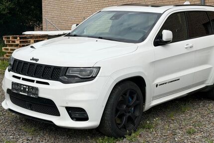 Jeep Grand Cherokee 135.590 km 32.300 &euro; Hamm (Sieg) 57577