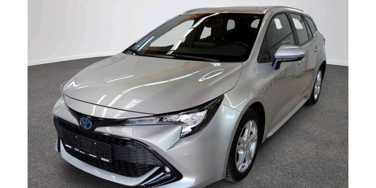 Toyota Corolla 36.000 km 21.400 &euro; Kirchberg/Untermitterdorf 94259