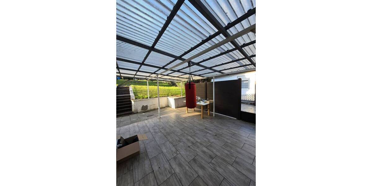 Doppelhaushälfte Ruppichteroth - 6 Zimmer, 124 m&sup2;, 270.000&euro; | Angebot:26233832