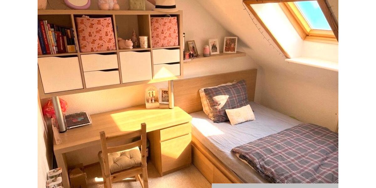 Reihenhaus Bremerhaven Schiffdorferdamm - 5 Zimmer, 106 m&sup2;, 250.000&euro; | Angebot:26602647