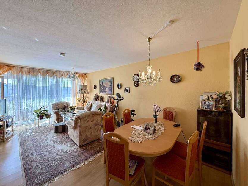 Wohnung zum Kaufen in Regensburg 215.000 € 67 m²