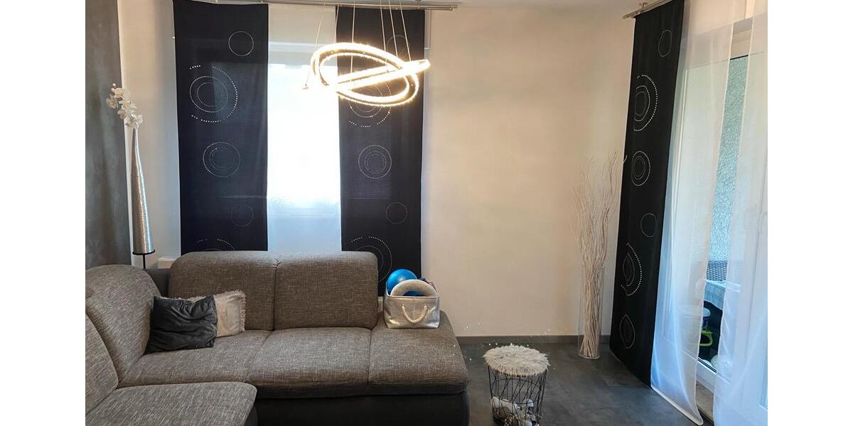 Erdgeschoßwohnung Velbert Langenberg - 3 Zimmer, 85 m&sup2;, 250.000&euro; | Angebot:24816176