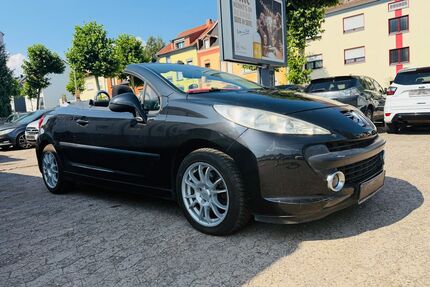 Peugeot 207 111.000 km 2.900 &euro; Saarbrücken 66115