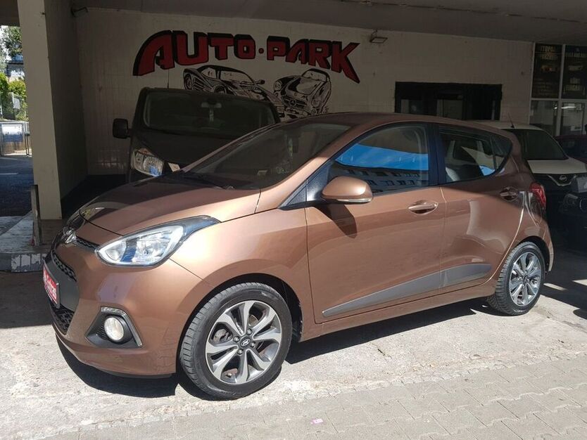 i10