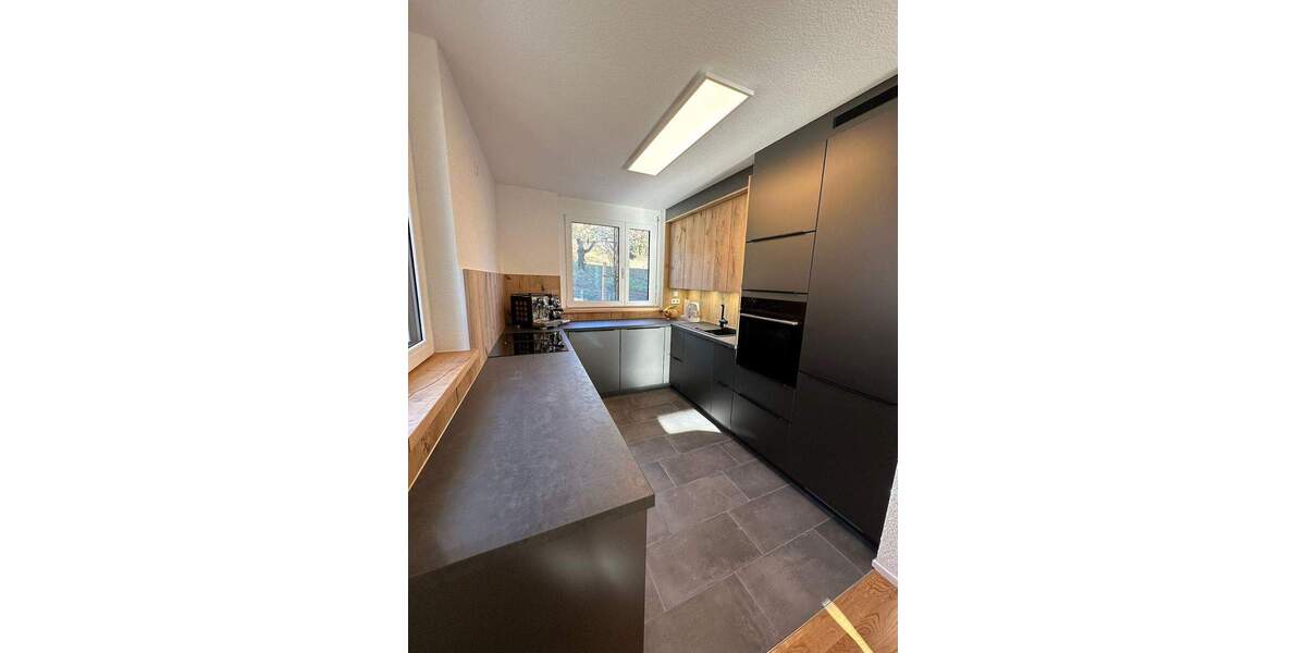 Etagenwohnung Rottenburg - 5 Zimmer, 136 m&sup2;, 1.859&euro; | Angebot:24702378