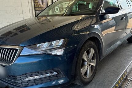 Skoda Superb 312.143 km 11.990 &euro; Braunschweig 38122