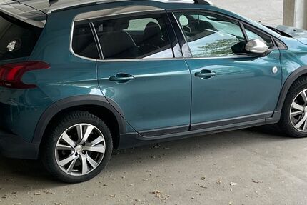 Peugeot 2008 172.680 km 10.000 &euro; München 80809