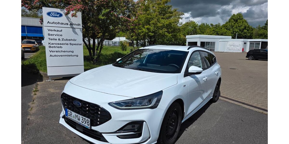 Ford Focus 1.500 km 29.590 &euro; Görlitz 02827