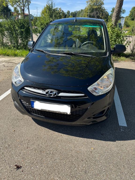 i10