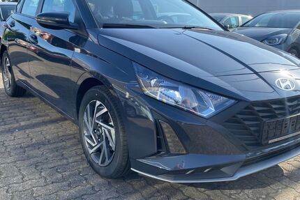 Hyundai i20 8.500 km 17.980 &euro; Schenefeld 22869