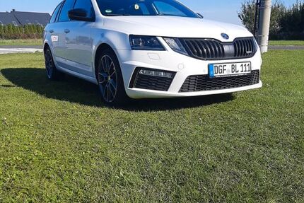 Skoda Octavia 142.000 km 18.900 &euro; Mamming 94437