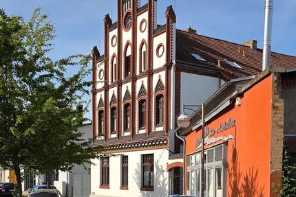 1-Raum-Wohnung mit großem Balkon in Top-Lage – ab 01.11.2025 zimmer