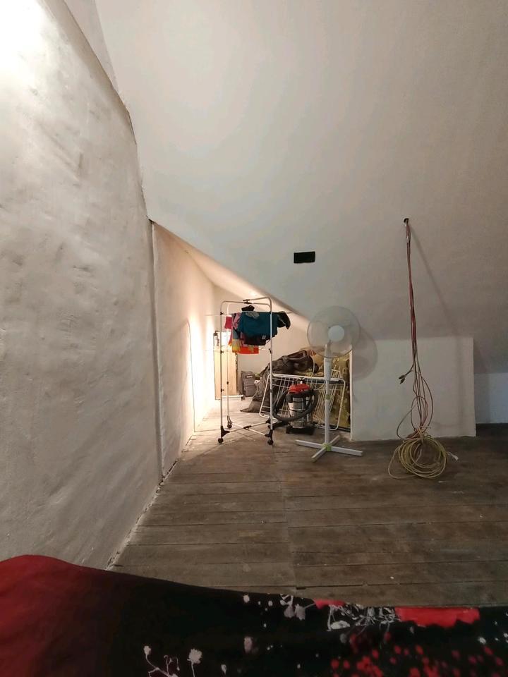 Reihenmittel Haus in schöner Lage zu verkaufen Provisionsfrei