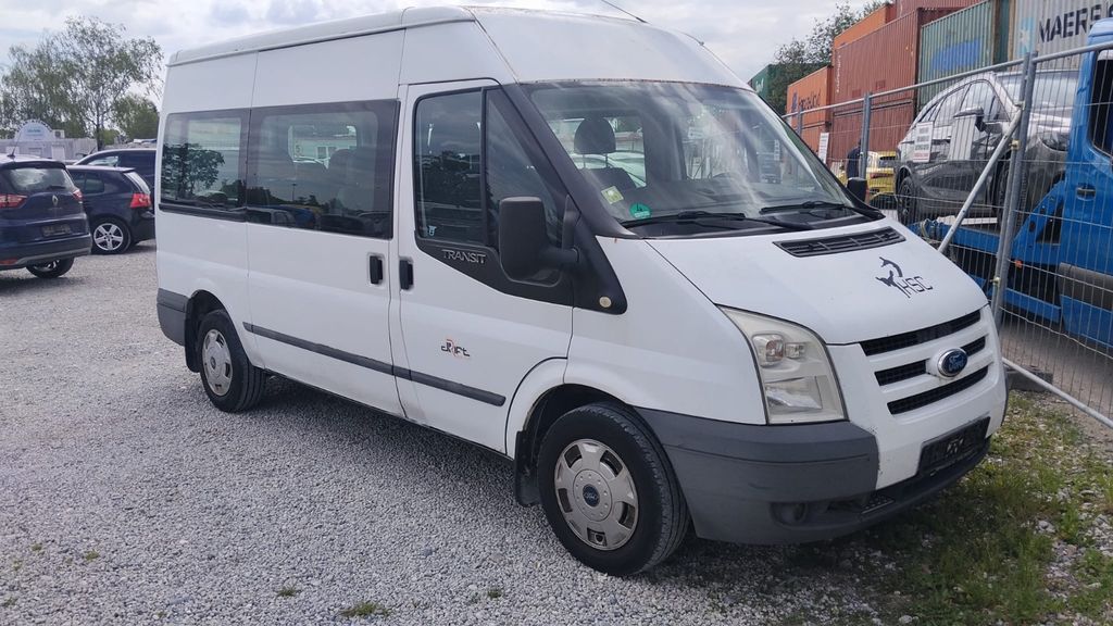 Ford Transit 153.000 km 3.333 &euro; München 81827