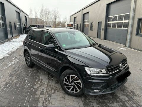 VW Tiguan 125.538 km 15.800 &euro; Kirchdorf 23999