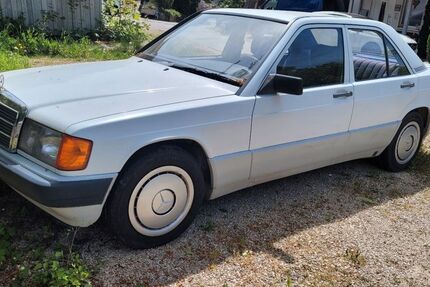 Mercedes-Benz 190 115.900 km 3.800 &euro; Welzheim 73642