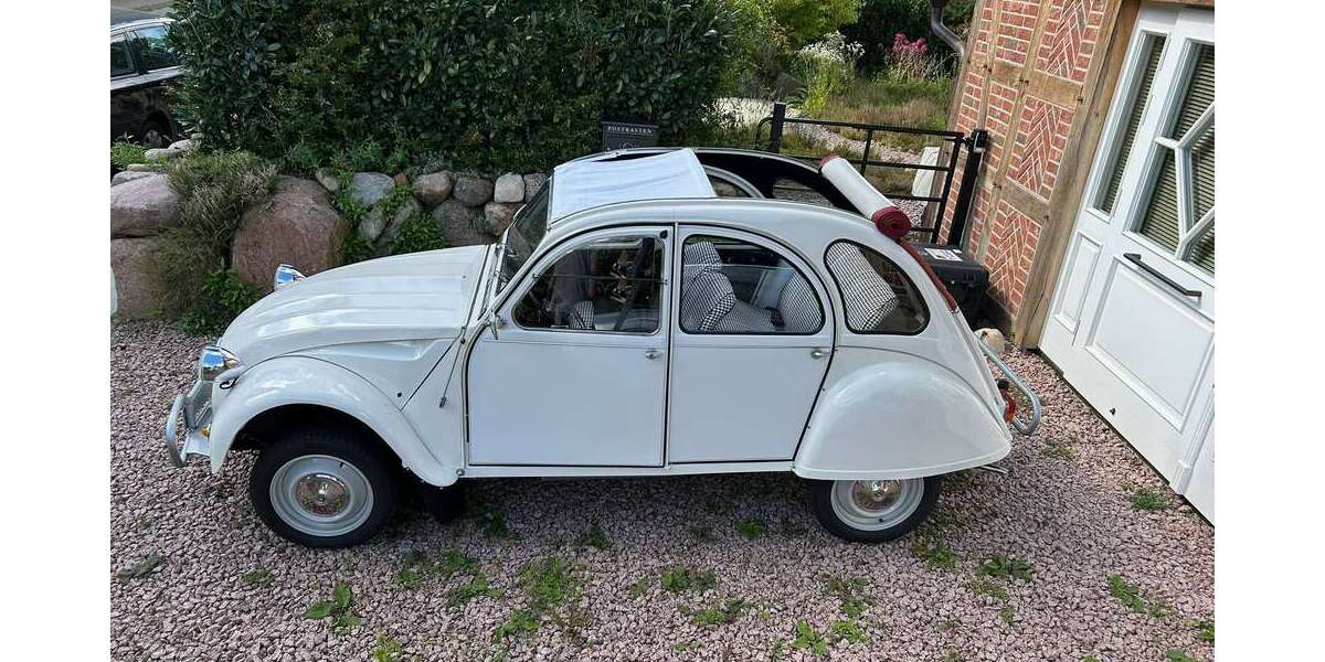 Citroen 2CV 44.200 km 13.900 &euro; Nehmten 24326