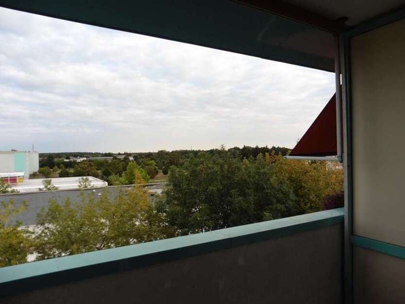 Wohnung zum Mieten in Dessau-Roßlau 297 € 47.81 m²