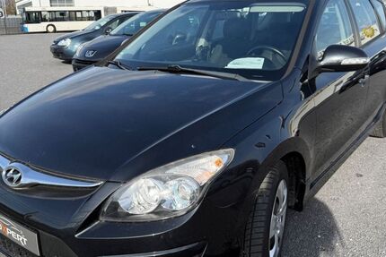 Hyundai i30 174.675 km 2.850 &euro; Salzgitter 38229