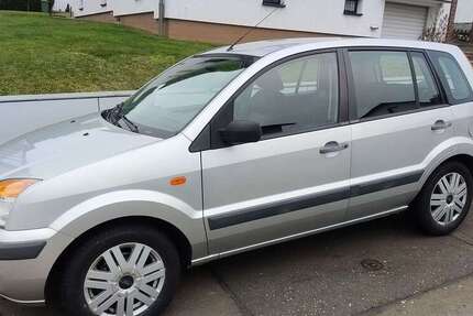 Ford Fusion 150.000 km 4.400 &euro; Witten 58456