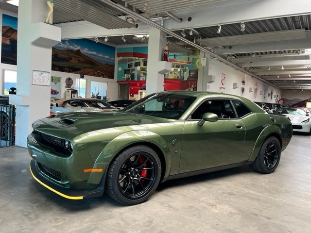Dodge Challenger 4.390 km 76.900 &euro; München 81677
