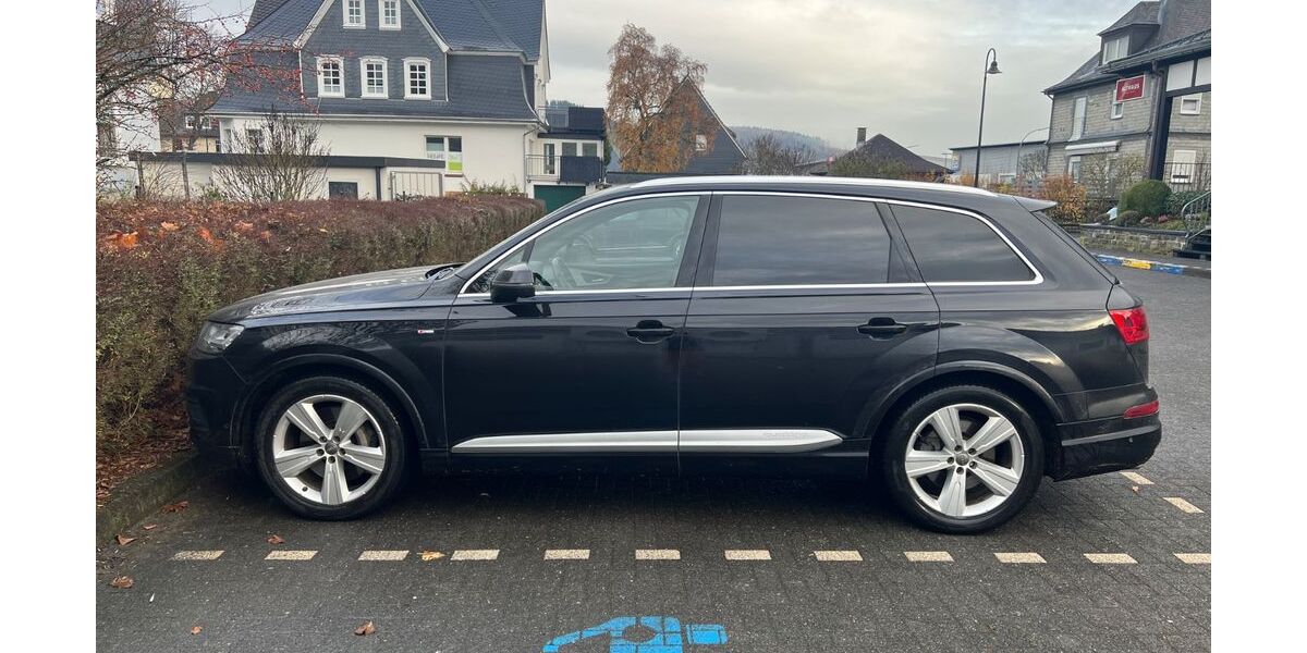 Audi Q7 205.000 km 29.500 &euro; Bad Berleburg 57319