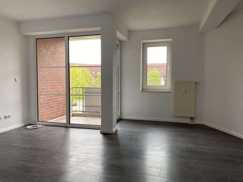 Wohnung zum Mieten in Hermsdorf 466 € 62.14 m²