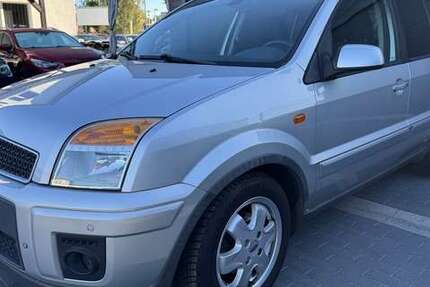 Ford Fusion 272.000 km 3.001 &euro; Nauen 14641