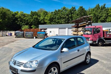 VW Golf 190.619 km 2.890 &euro; Kamp-Lintfort 47475