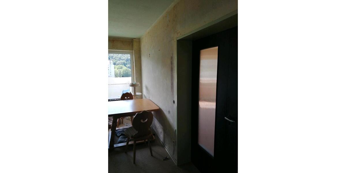 Etagenwohnung Sankt Ingbert - 3 Zimmer, 89 m&sup2;, 160.000&euro; | Angebot:26997211
