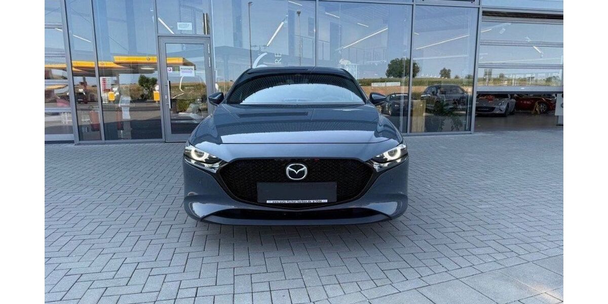 Mazda 3 63.000 km 26.899 &euro; Berlin 10559