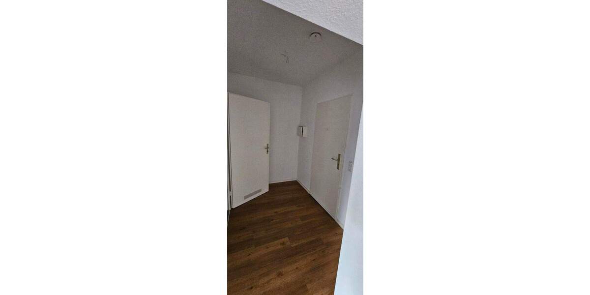 Etagenwohnung Wiesbaden Dotzheim - 2 Zimmer, 56 m&sup2;, 666&euro; | Angebot:25801107