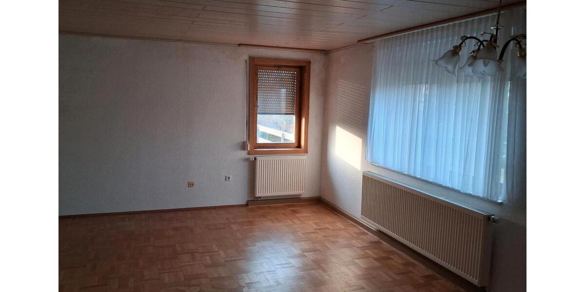 Doppelhaushälfte Pulsnitz - 8 Zimmer, 120 m&sup2;, 222.000&euro; | Angebot:25392473