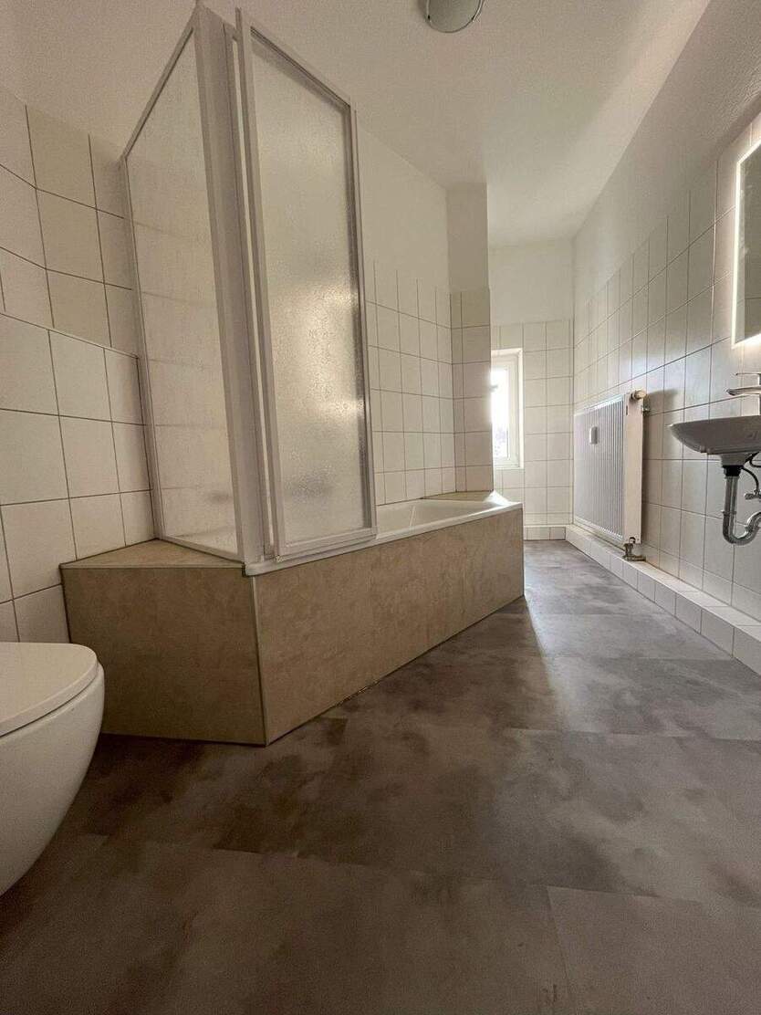 Helle, Teilmöblierte 2-Zimmer-Wohnung mit Einbauküche 2 zimmer