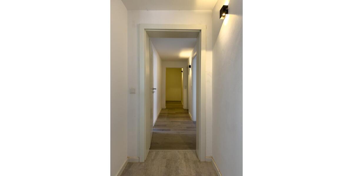 Erdgeschoßwohnung Nentershausen - 5 Zimmer, 123 m&sup2;, 1.100&euro; | Angebot:22067377
