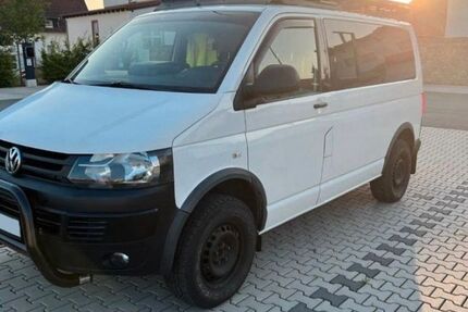 VW T5 Transporter 295.000 km 19.500 &euro; Asslar 35614